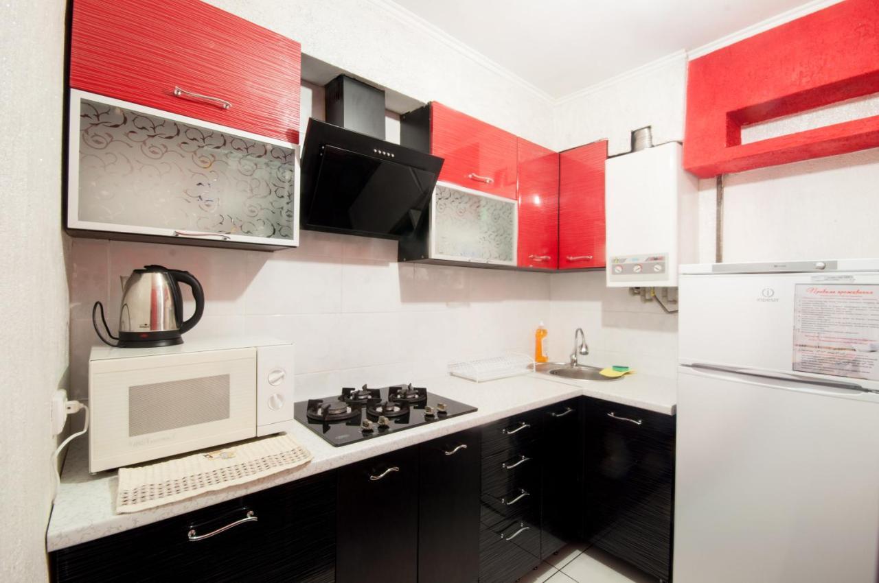 Apartamento Prospekt Svobody 40 Úzhgorod Exterior foto