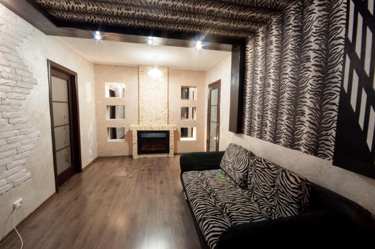 Apartamento Prospekt Svobody 40 Úzhgorod Exterior foto